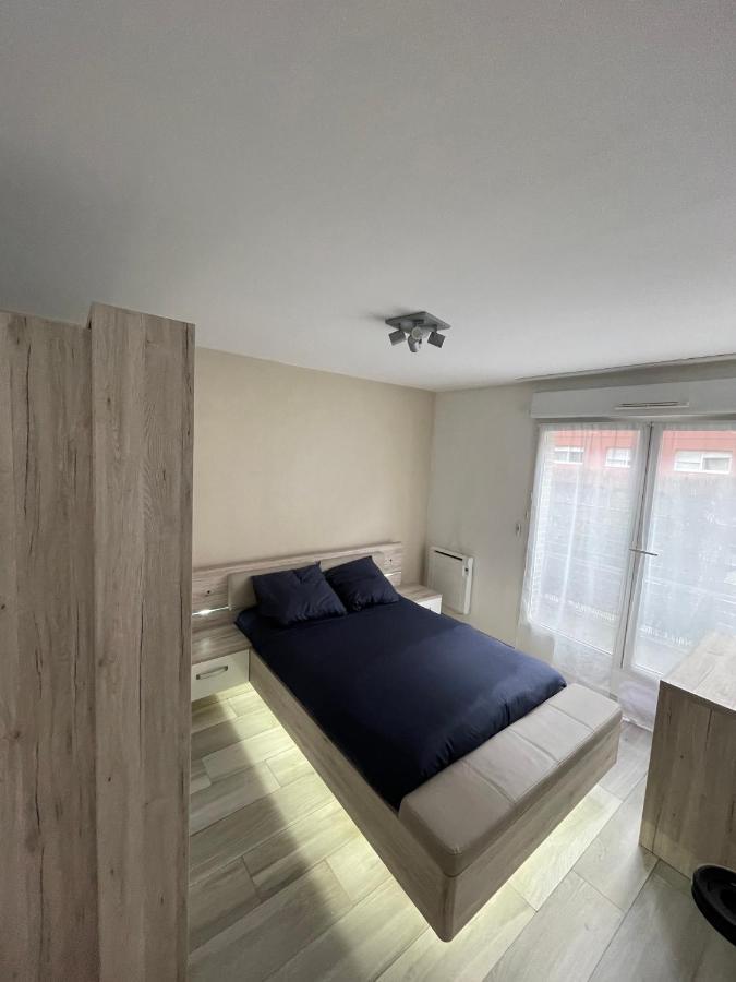 Appartement proche Paris et Disney land. Rosny-Sous-Bois Extérieur photo