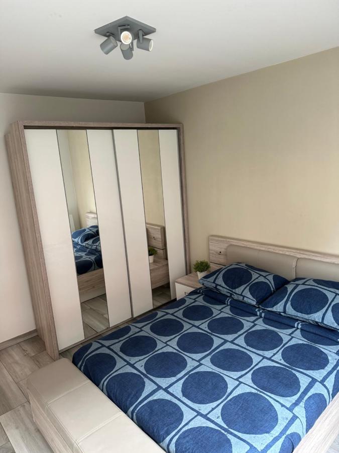 Appartement proche Paris et Disney land. Rosny-Sous-Bois Extérieur photo